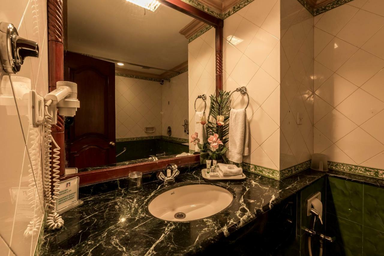 Hotel Nahar Nilgiris Utakamand Zewnętrze zdjęcie